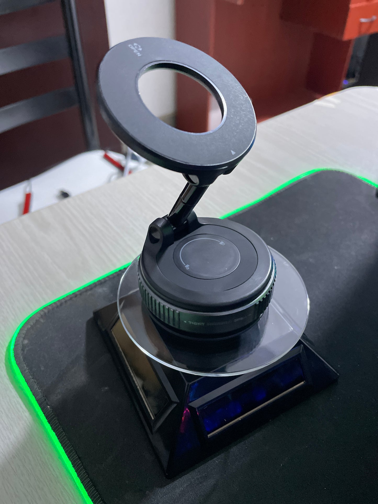 🧲✨ Soporte Magnético de Succión al Vacío | Fijación Firme sin Perforar