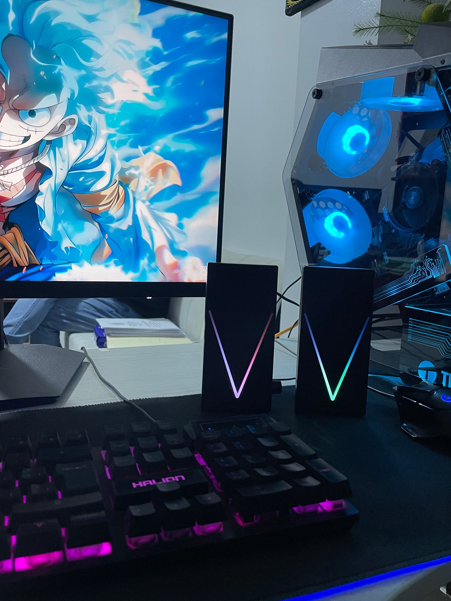 🎮🔊 Parlante Gamer RGB con Luces Rítmicas – Sonido y Estilo en Cada Partida ✨